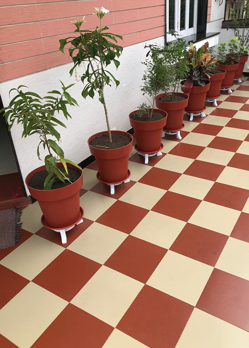 garden pots Suppliers in ahmedabad
